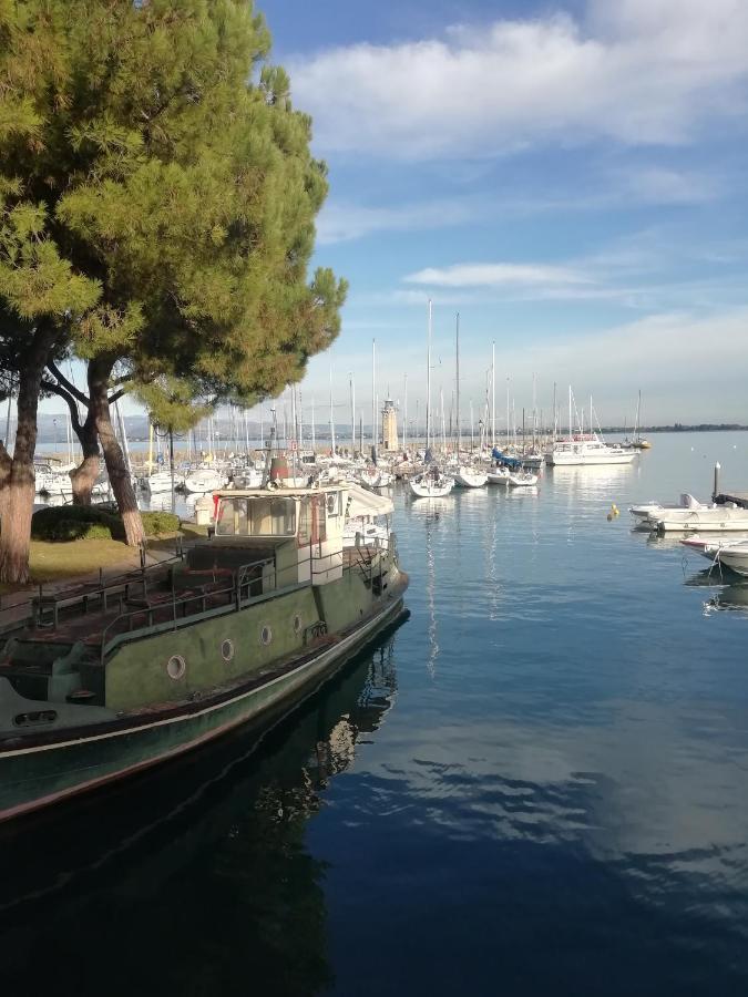 Lovelywillyhome Desenzano del Garda Exterior photo